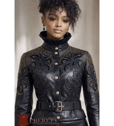 Rankų darbo moteriška odinė striukė su dekoratyviniais reljefais ir diržu