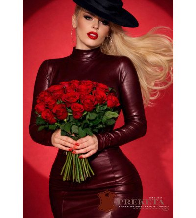 Moteriška bordo spalvos natūralios odos suknelė su aukštu kaklu